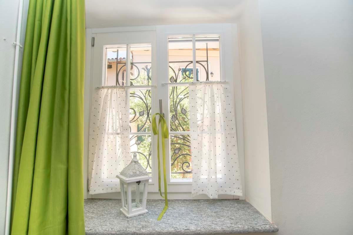 Casa Mia Villa Castelveccana Екстериор снимка