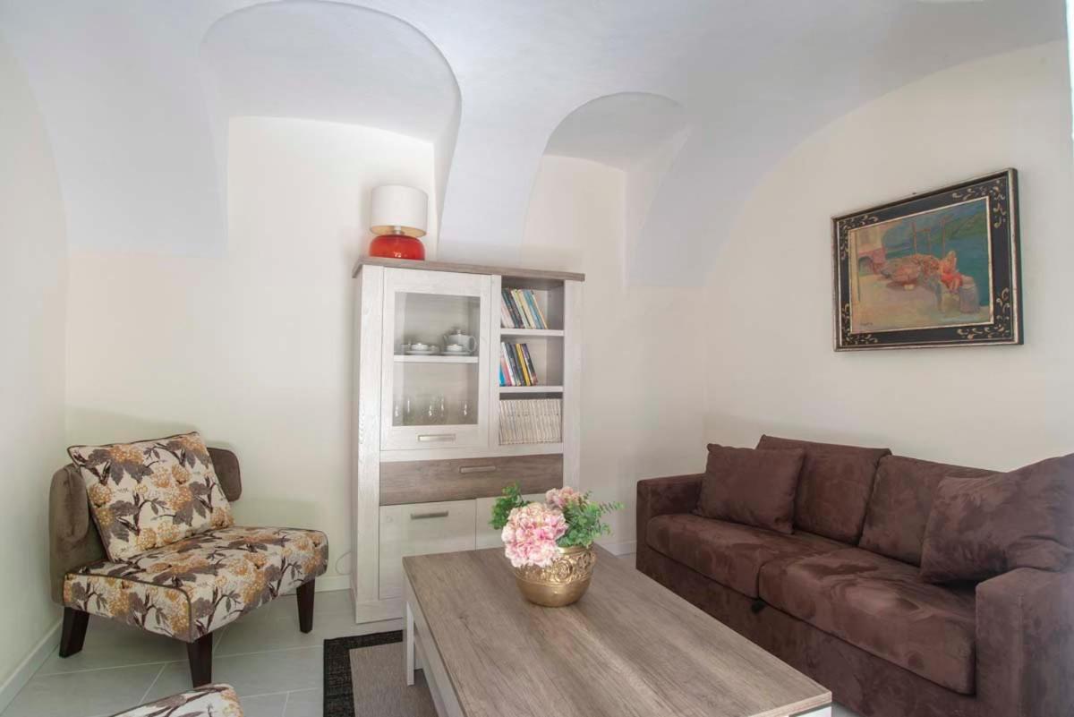 Casa Mia Villa Castelveccana Екстериор снимка